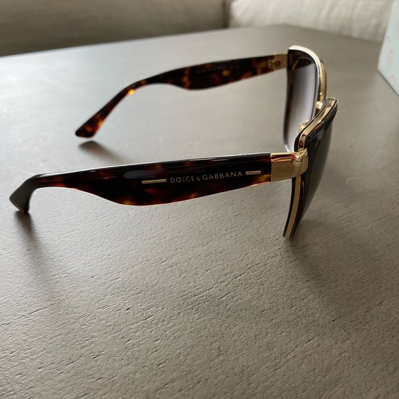 Dolce & Gabbana Sunglasses - Picture 7 of 7